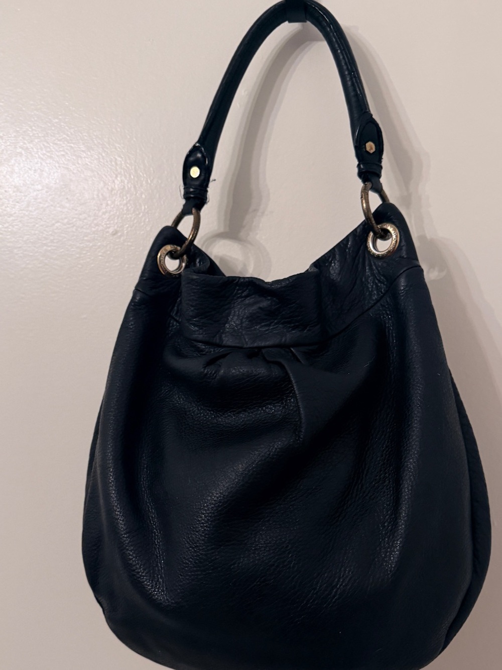 Marc Jacobs Black Leather Women's Shoulder Bag - Classic Everyday Tote - Picture 5 of 10